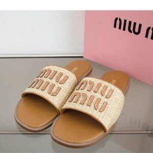 [국내배송]미우미우 수입고급 라피아 효과 우븐 패브릭 슬라이드