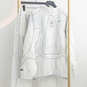 [국내배송]나이키 [NIKE] x 코르테이즈 NRG 자켓 & 트랙팬츠 셋업