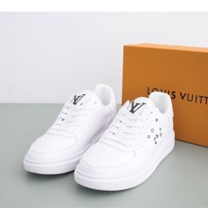 [국내배송]루이비통 [Louis Vuitton] 루이비통 LV로고 화이트 스니커즈