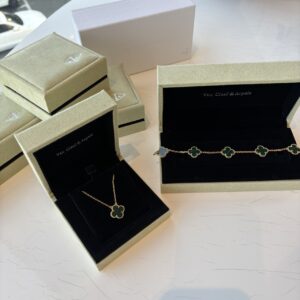 [국내배송]반클리프 Vancleef &arpels 빈티지 알함브라 브레이브슬릿