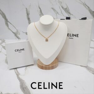 [국내배송]셀린느 트리옹프 라인스톤 목걸이