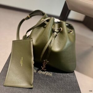 [국내배송]입생로랑 드로우스트링 미디엄 버킷 호보