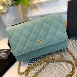 [국내배송]샤넬 WOC 캐비어 금장 뉴버젼