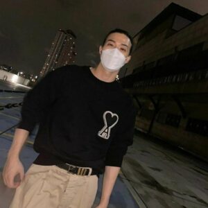 [국내배송]아미 보플 빅패치 커플 맨투맨