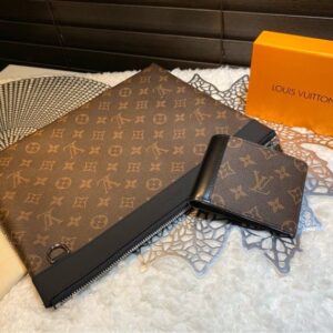 [국내배송]루이비통 마카사 멀티플 월릿 & 디스커버리 포쉐트 클러치