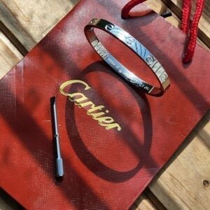 [국내배송]까르띠에 러브팔찌 실버