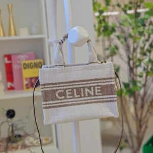 [국내배송]셀린느 타이스 스몰 카바스백